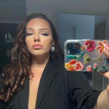 Babysitter in Saint-Jean-de-Braye: Laureen