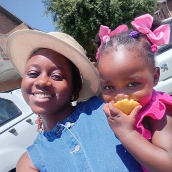 Babysitter in Cape Town: Rutendo Kristy