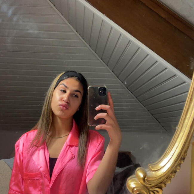 Babysitter in Londerzeel: Lina