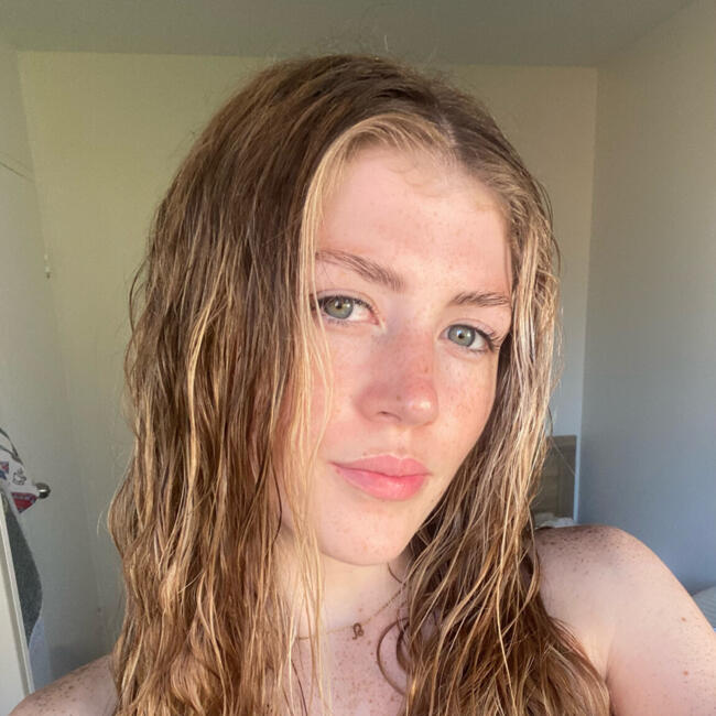 Babysitter in Sydney: Sophia