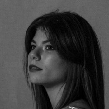 Baby-sitter Montagnieu: Chrystal