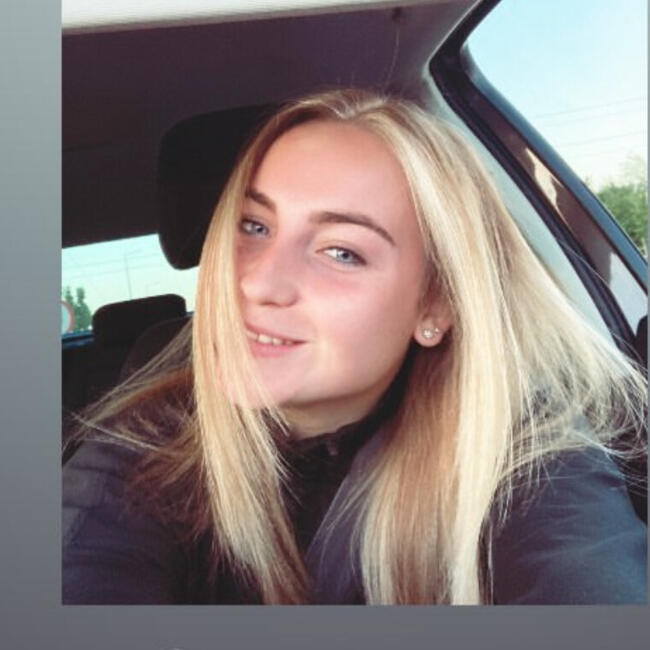 Babysitter in Blanchardstown: Shannon