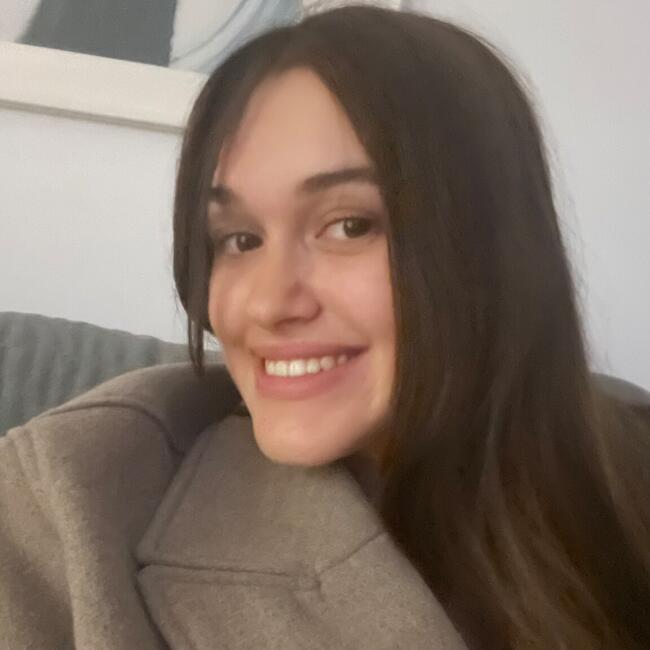 Oppas in Groningen: Laura