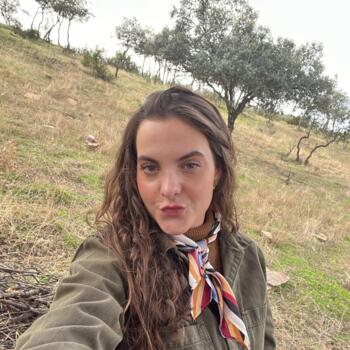 Babysitter in La Carlota: Sonia