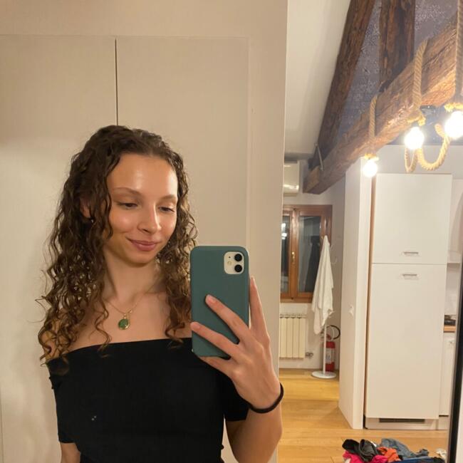 Babysitter in Graz: Anna