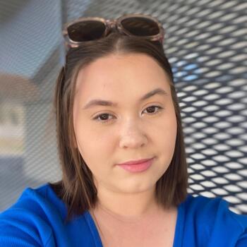 Babysitter in Étoile-sur-Rhône: Emma