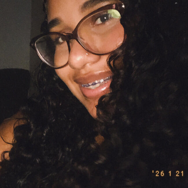 Babysitter in Aracaju: Larissa