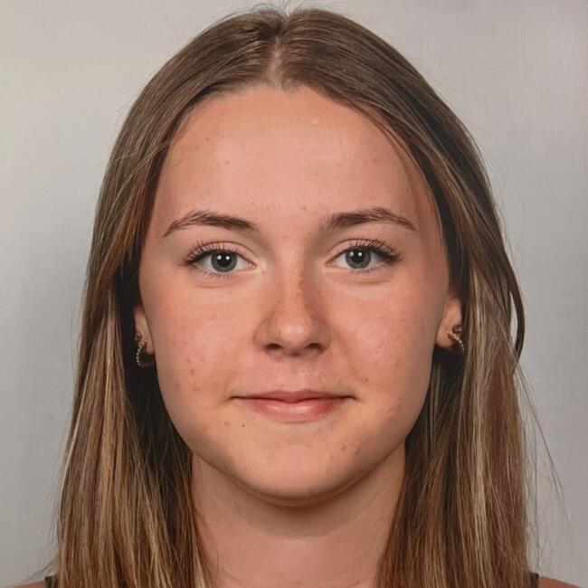 Babysitter in Bréal-sous-Montfort: Océane