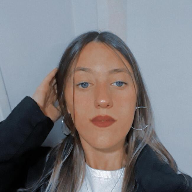 Babysitter in Villa Ballester: Luana