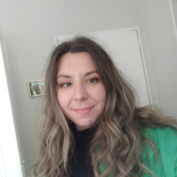 Babysitter in Napier City: Petra