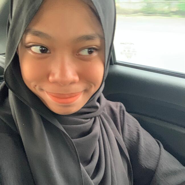 Babysitter in Klang: Yana