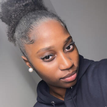 Babysitter in Agualva: Vanessa