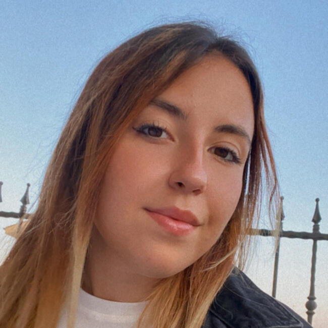 Babysitter in Anagni: Aurora