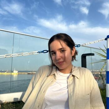 Babysitter in Bristol: Sarah