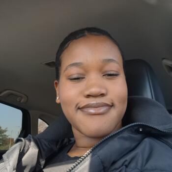 Babysitter in Johannesburg: Karabo
