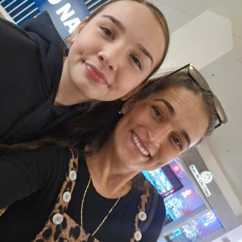 Babysitting job in Longmont: babysitting job Christal