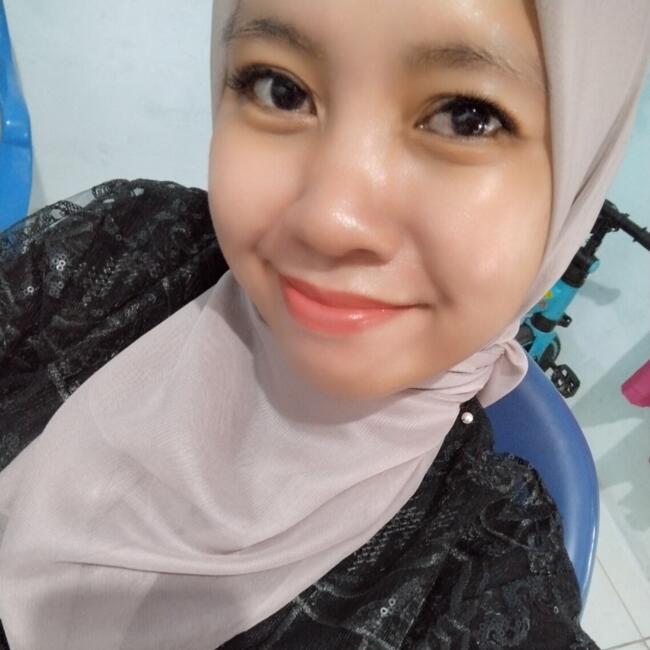 Babysitter in Bandar Baru Bangi: Sari