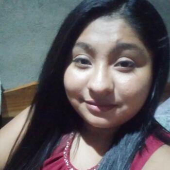 Babysitter Ciudad Sandino: Yorlene