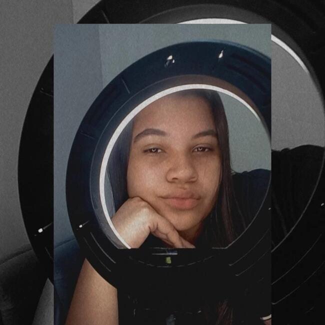 Babysitter in Itaperuna: Yara