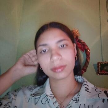 Babysitter in Puerto Cruz: Dayana