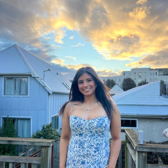 Babysitter in Christchurch: Samantha