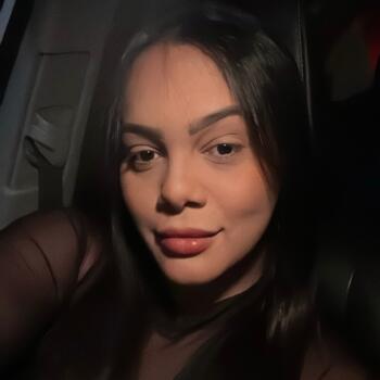 Babysitter in Betim: Nayrana