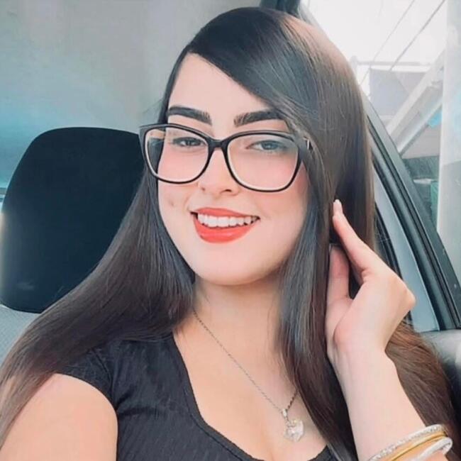 Babysitter in Corozal: Coralis