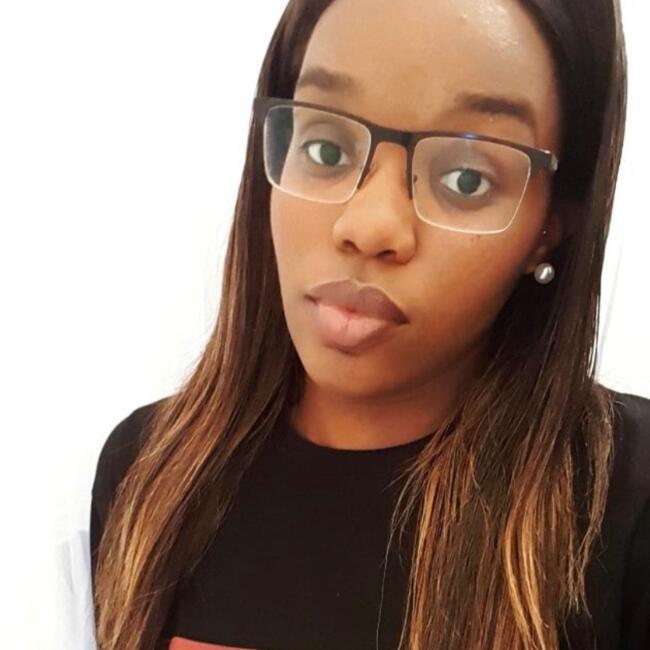 Babysitting job in Almada: Esperança