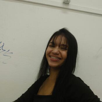 Babá em Ubatuba: Alessandra