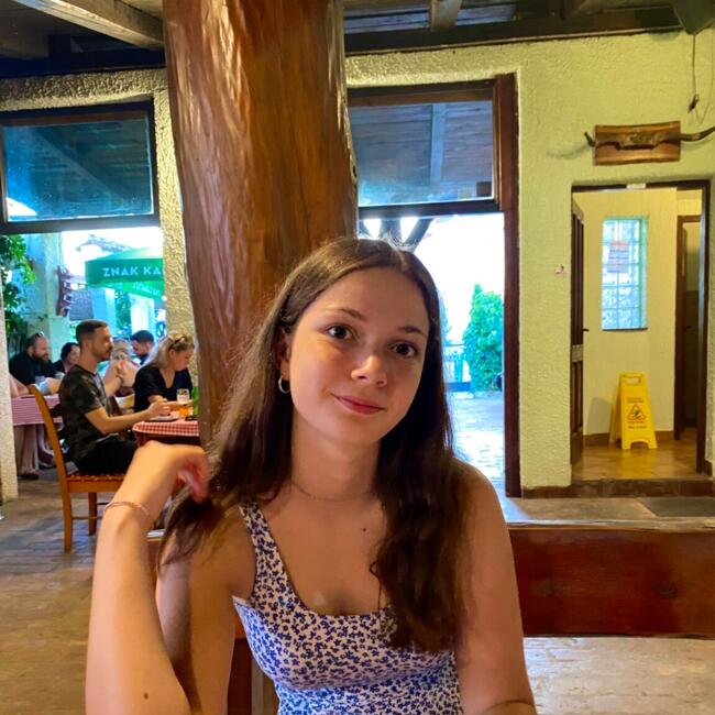 Babysitter in Lyon: Lucie