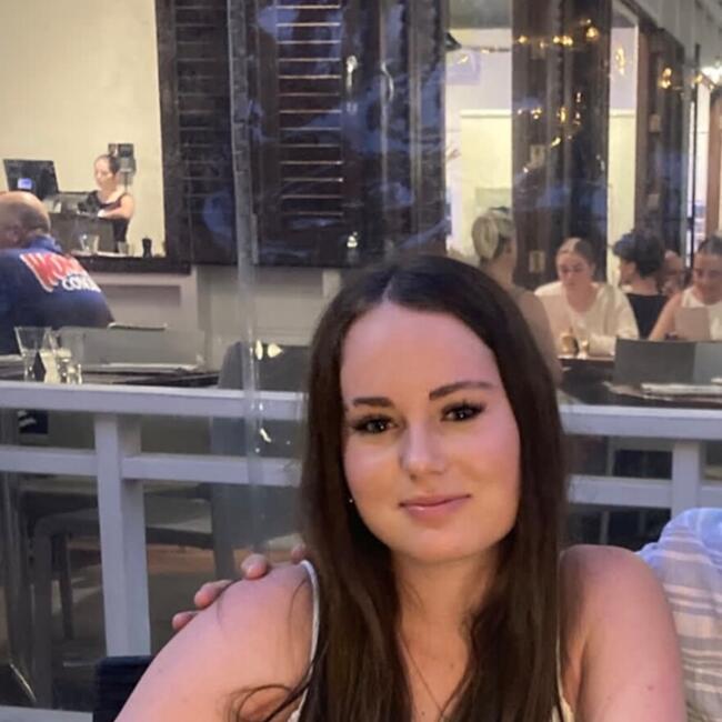 Babysitter in Christchurch: Emmakate