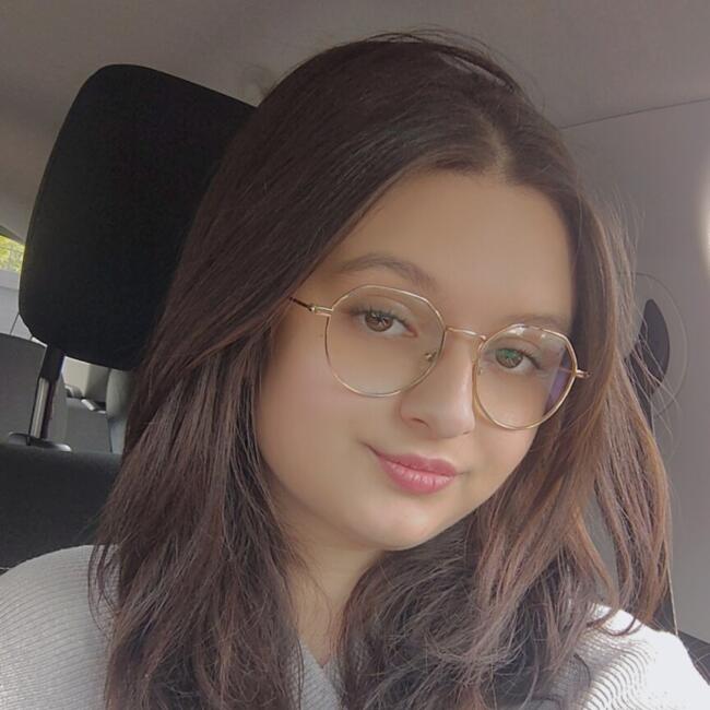 Babysitter in Montdidier: Berenice