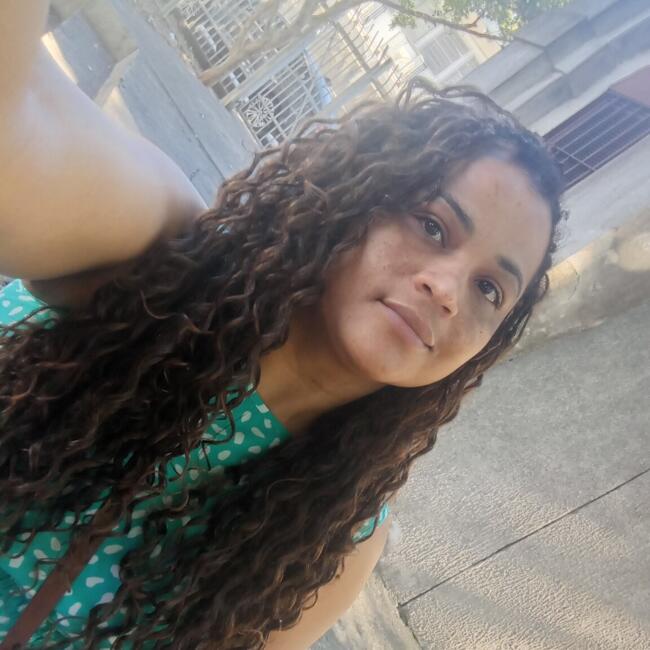 Babysitter in São Paulo: Leila