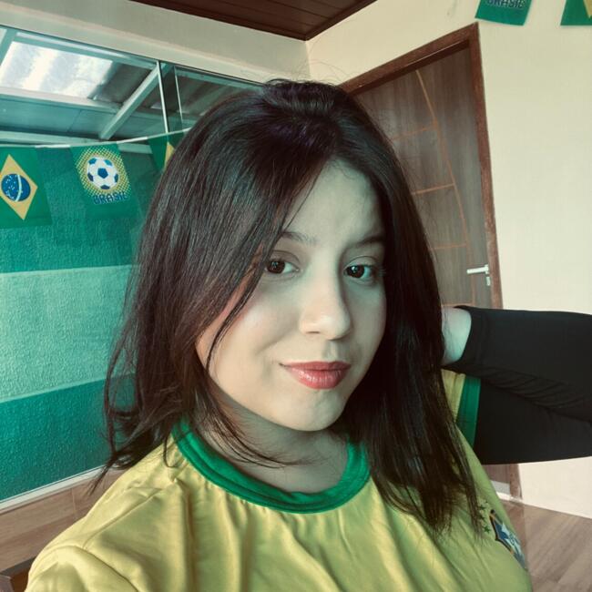 Babysitter in Curitiba: Maria Fernanda