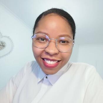 Babysitter in Cape Town: Kelly