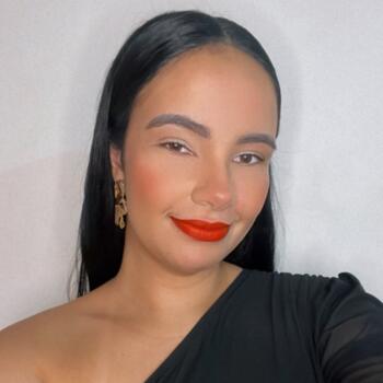 Babysitter in Poços de Caldas: Mariana