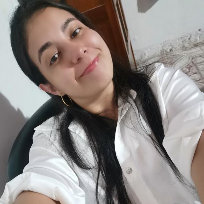 Trabajo para niñera en San Lorenzo: Mercedes