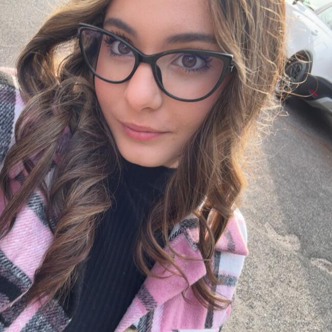 Babysitter a Albano Laziale: Melania