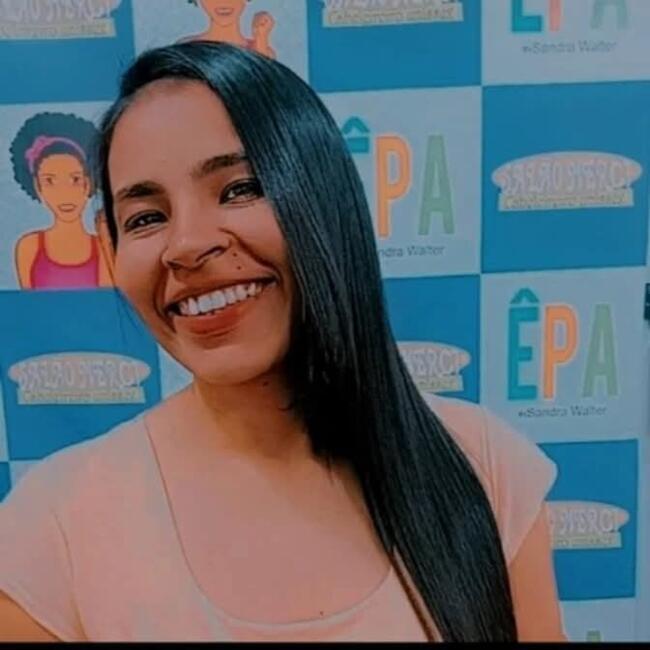 Babá em Petrópolis: Joelma