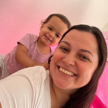 Babysitting job in Bauru: babysitting job Letícia