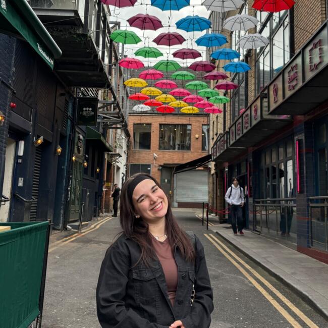 Babysitter in Dublin: Julieta