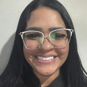 Babysitter in São João de Meriti: Estefane