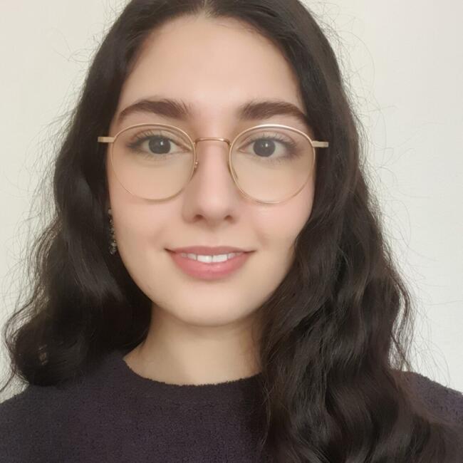 Babysitter in Bristol: Sofia