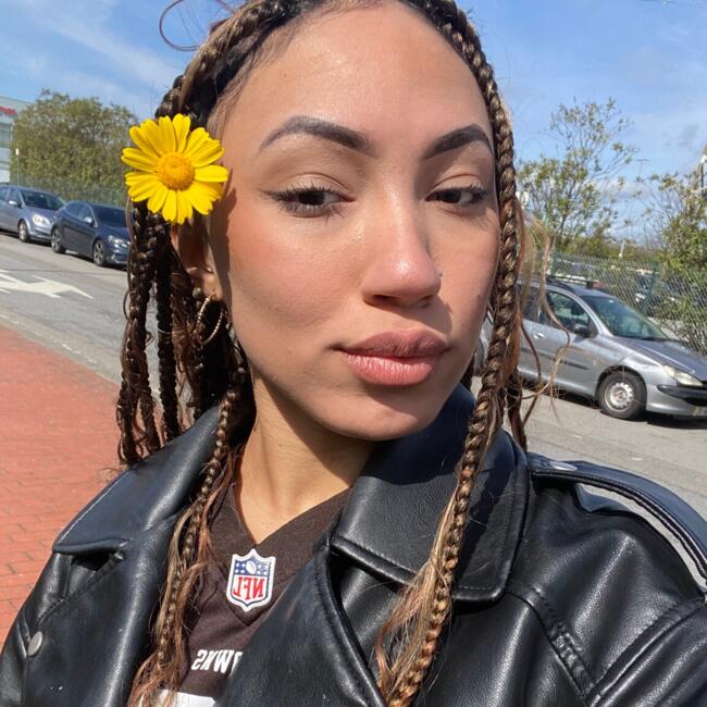 Babysitter in Póvoa de Varzim: Hellen