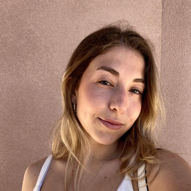 Niñera en Buenos Aires: Mora