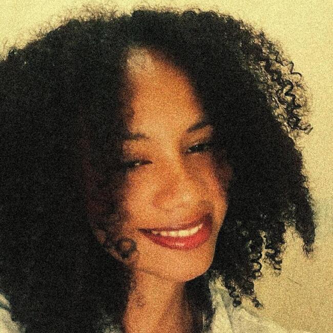 Babysitter in Cuiabá: Agatha