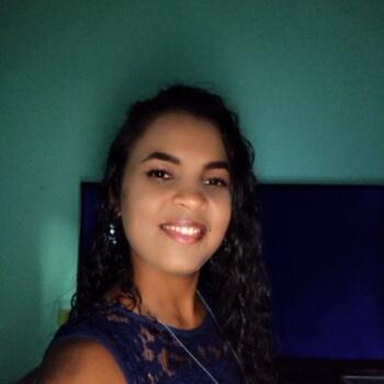 Babá em Valinhos: Mirele