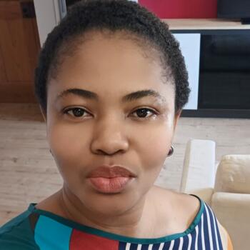 Babysitter in Mellieħa: Vivian LOUIS