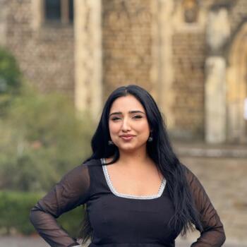 Nanny in Gillingham: Roji