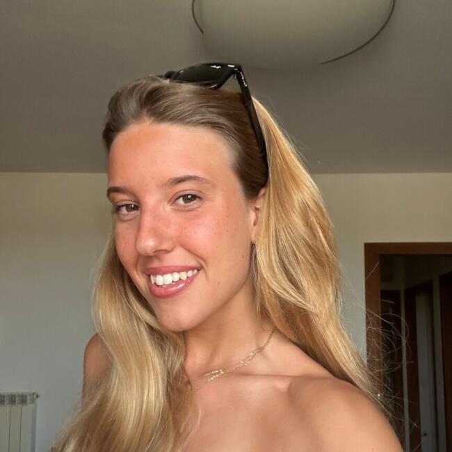 Babysitter a Firenze: Giulia